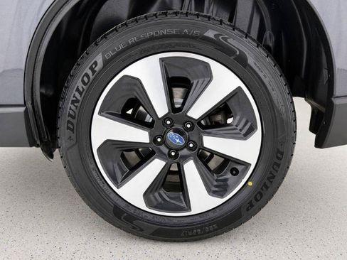Used 2017 Subaru Forester 2.5i Limited AWD/4WD image 31