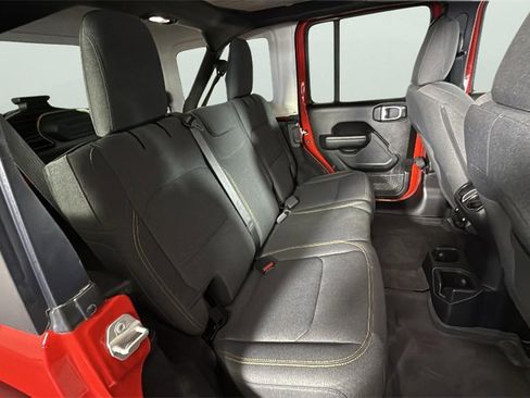 Used 2024 Jeep Wrangler Willys image 28