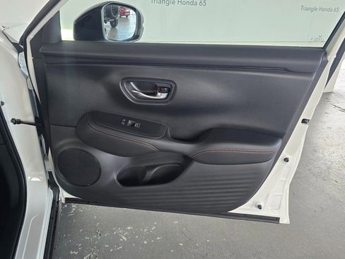 New 2026 Honda HR-V Sport image 25