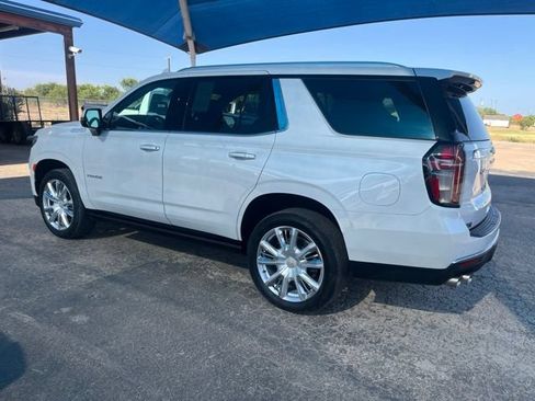 Used 2021 Chevrolet Tahoe High Country RWD image 10