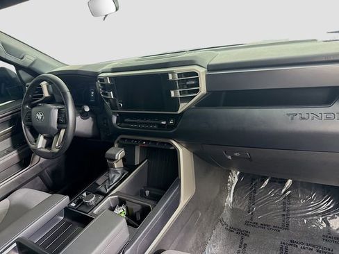 Certified 2025 Toyota Tundra SR5 AWD/4WD image 27