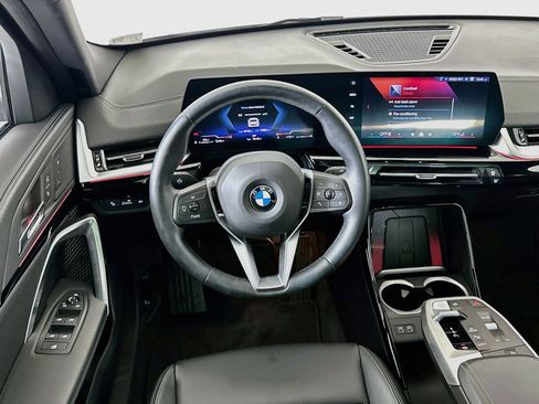 Used 2026 BMW X2 xDrive28i AWD/4WD image 18