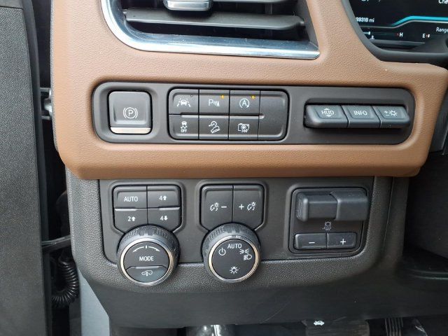 Used 2024 Chevrolet Suburban High Country AWD/4WD image 28