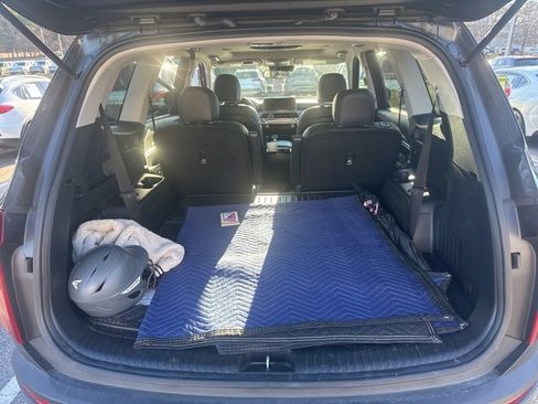 Used 2022 Kia Telluride S image 11