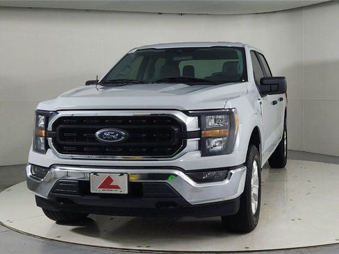 Used 2023 Ford F150 XLT image 2