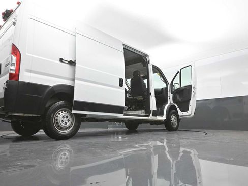 Used 2025 RAM ProMaster 2500 w/ Convenience Group FWD image 46