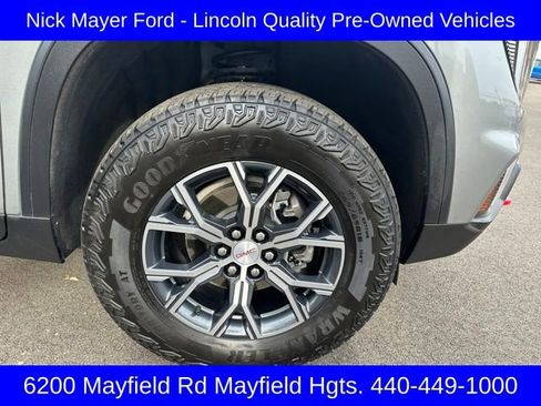 Used 2024 GMC Acadia AT4 w/ Luxury Package image 33