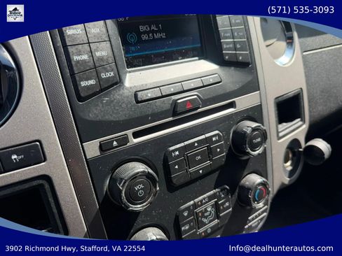 Used 2017 Ford Expedition XLT RWD image 29