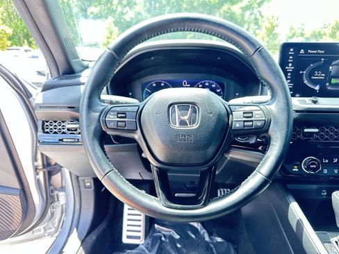 Used 2024 Honda Accord Sport image 18