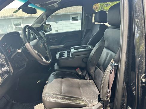 Used 2017 Chevrolet Silverado 1500 LT w/ All Star Edition AWD/4WD image 15