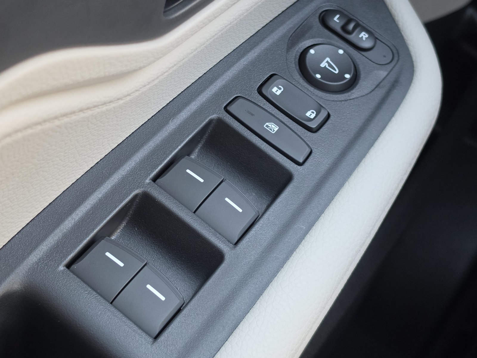 New 2027 Honda Odyssey EX-L image 14