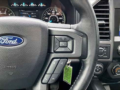 Used 2020 Ford F150 XLT w/ Equipment Group 302A Luxury AWD/4WD image 18