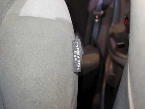 Used 2012 Toyota Corolla LE image 41