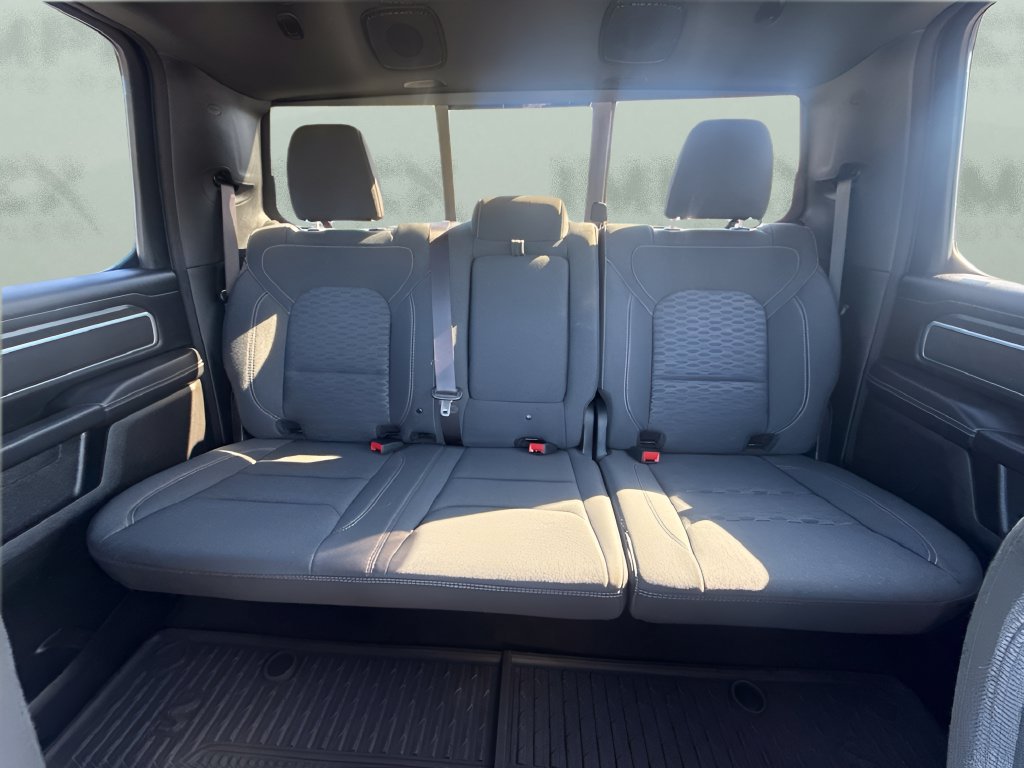 Used 2025 RAM 1500 Big Horn AWD/4WD image 10