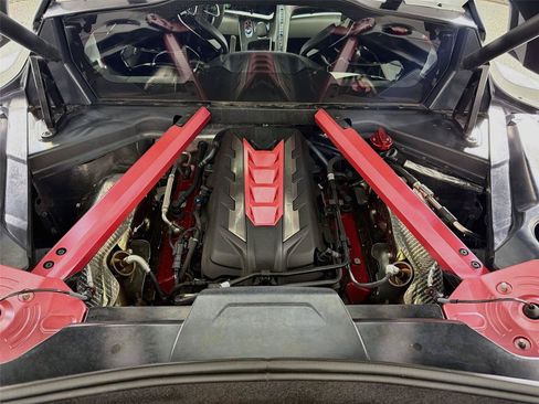 Used 2023 Chevrolet Corvette Stingray Premium Cpe w/ Z51 Performance Package RWD image 28