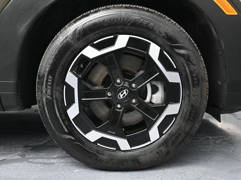 Used 2024 Hyundai Santa Fe SEL image 14