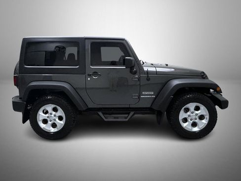 Used 2017 Jeep Wrangler Sport w/ Quick Order Package 24S AWD/4WD image 4