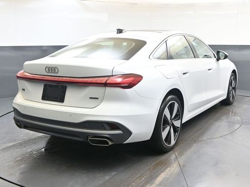 Used 2025 Audi A5 2.0T Premium Plus w/ Premium Plus image 5
