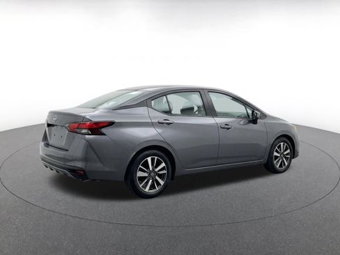 Used 2025 Nissan Versa SV FWD image 9