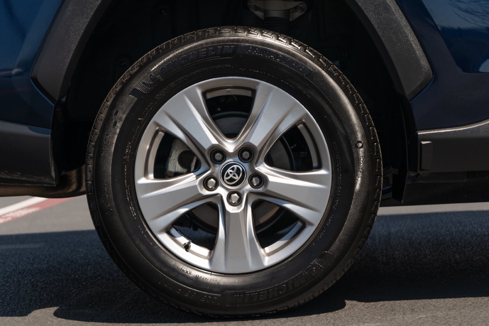 Certified 2025 Toyota RAV4 XLE FWD image 13