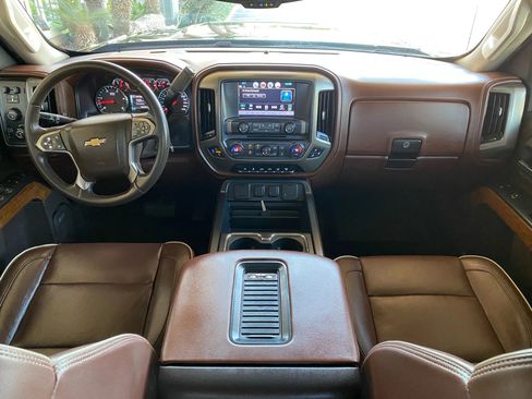 Used 2019 Chevrolet Silverado 3500 High Country w/ Duramax Plus Package image 21