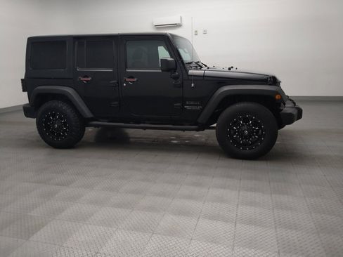 Used 2016 Jeep Wrangler Unlimited Sport w/ Quick Order Package 24S AWD/4WD image 11
