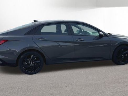 New 2026 Hyundai Elantra Sport FWD image 10