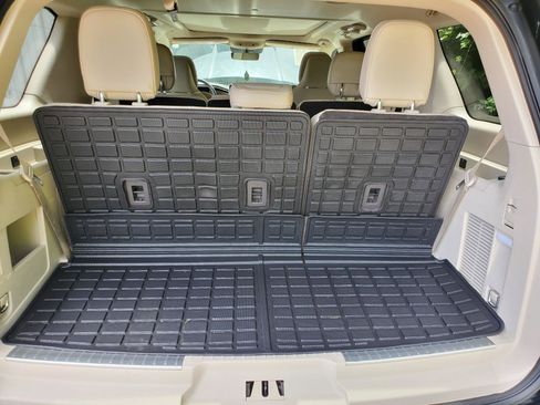 Used 2018 Lincoln Navigator Reserve AWD/4WD image 8