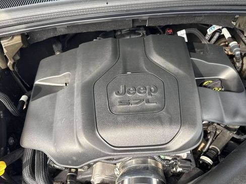 Used 2022 Jeep Grand Cherokee Summit w/ Adv Protech Group IV AWD/4WD image 33