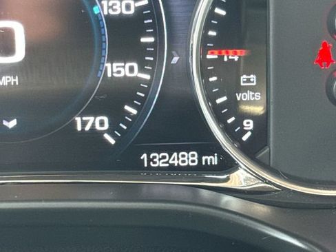 Used 2018 GMC Acadia Denali AWD/4WD image 12