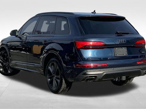 Certified 2025 Audi Q7 3.0T Premium Plus image 12