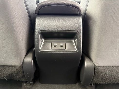 Used 2024 Toyota Corolla LE image 23