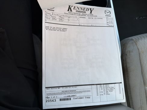 Used 2015 Toyota Camry LE image 23