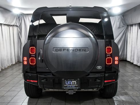 Used 2023 Land Rover Defender 90 X-Dynamic SE AWD/4WD image 5