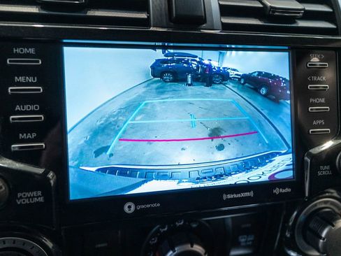 Used 2024 Toyota 4Runner TRD Off-Road image 31