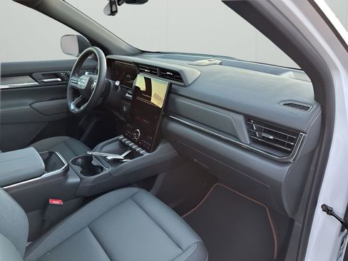 New 2026 GMC Terrain AT4 image 14