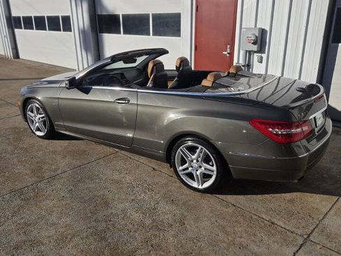 Used 2012 Mercedes-Benz E 350 Cabriolet image 6