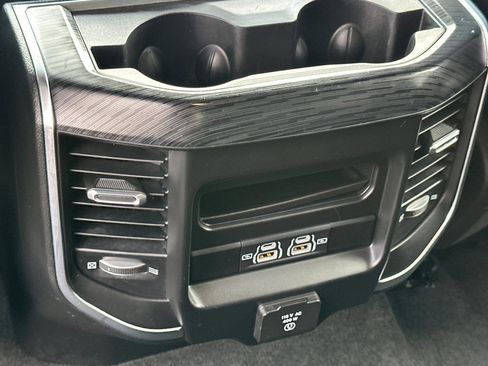 Used 2023 RAM 1500 Laramie image 42