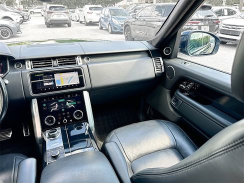 Used 2021 Land Rover Range Rover Long Wheelbase Autobiography image 25