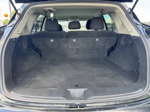 Used 2020 Nissan Murano SV FWD image 8