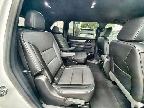 Certified 2026 Buick Enclave Preferred FWD image 26