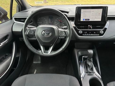 Certified 2024 Toyota Corolla SE FWD image 9