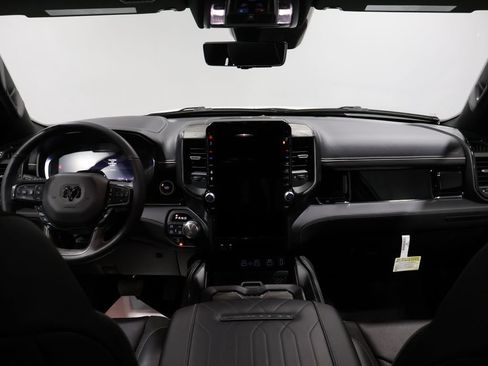 Used 2025 RAM 1500 Limited image 18