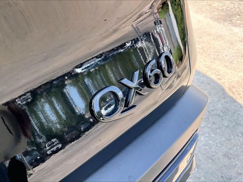 Used 2025 INFINITI QX60 Luxe w/ Black Edition AWD/4WD image 10