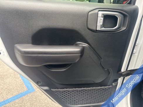 Used 2020 Jeep Wrangler Unlimited Rubicon image 24