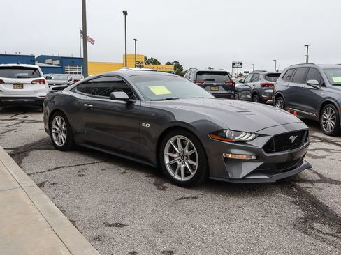 Used 2021 Ford Mustang GT w/ GT Performance Package RWD image 3
