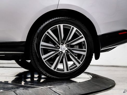 Used 2023 Land Rover Range Rover SE image 95