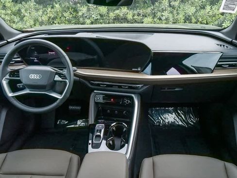 New 2025 Audi Q5 Premium Plus image 11