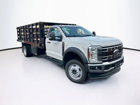 New 2025 Ford F550 4x4 Regular Cab Super Duty image 1