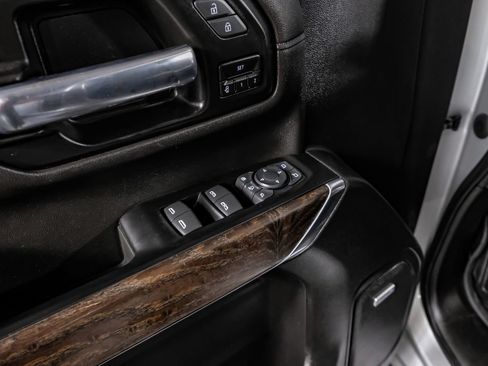 Used 2022 GMC Sierra 3500 Denali AWD/4WD image 35